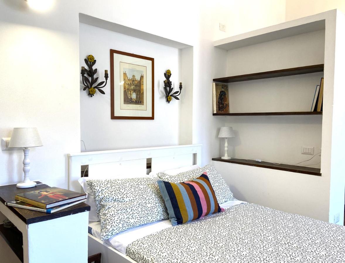 Terraces Under The Moon Apartment Рим Екстериор снимка